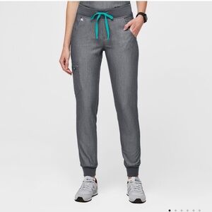 new Figs zamora jogger scrub pants gray Graphite Medium tall length